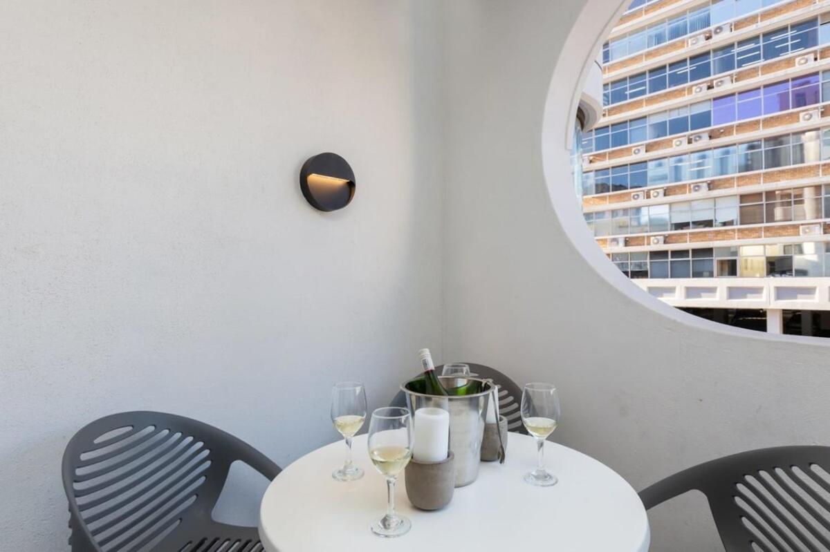 Luxurious With Stunning View Daire Cape Town Dış mekan fotoğraf